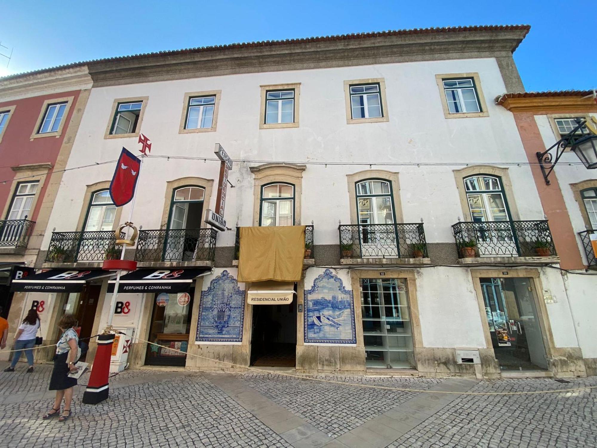 Uniao - Guest House Tomar Exterior photo