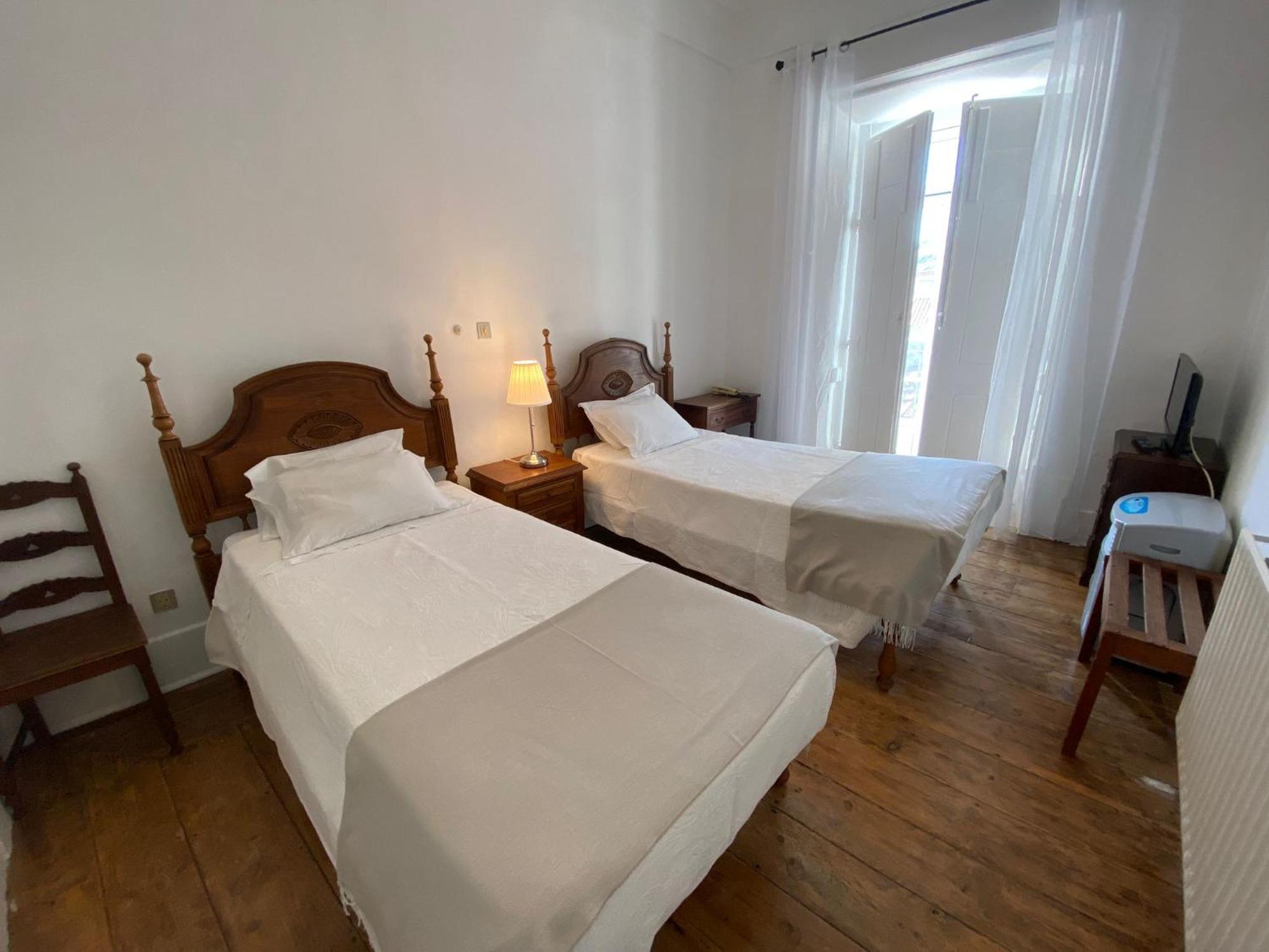 Uniao - Guest House Tomar Exterior photo